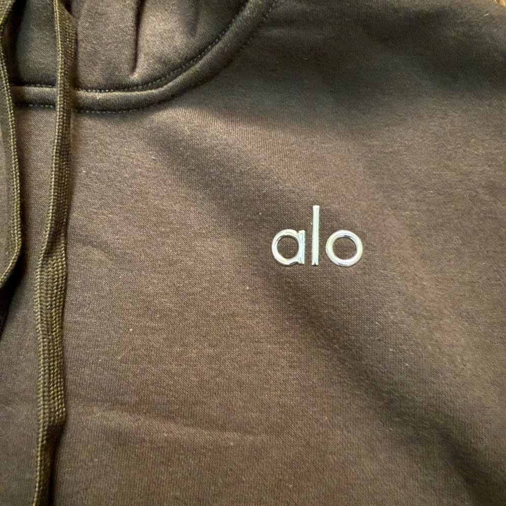 ALO Yoga Accolade Hoodie Espresso - size medium NWT - Picture 5 of 7
